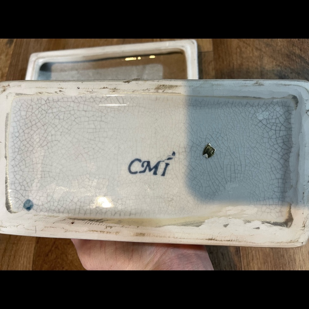 Antique Chinese Vanity Box - Picture 5 of 6
